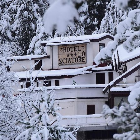 hotel lo sciatore Cotronei Exterior foto